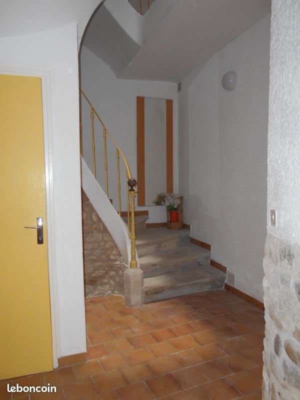 Maison 6 pièces 127 m² · à Caromb · 127 m² · 175 000 €