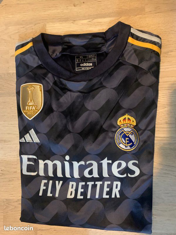 Maillot réal Madrid (image 1)