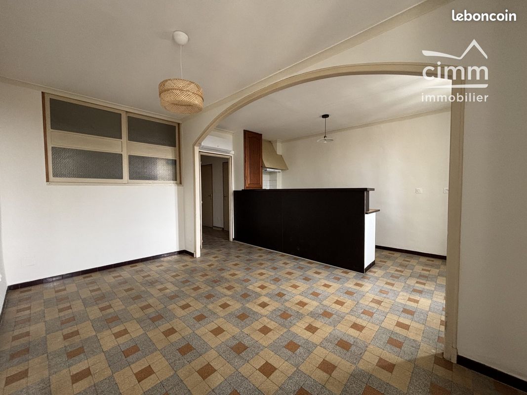 Appartement 2 pièces 44 m² · à Carpentras · 44 m² · 480 €/mois