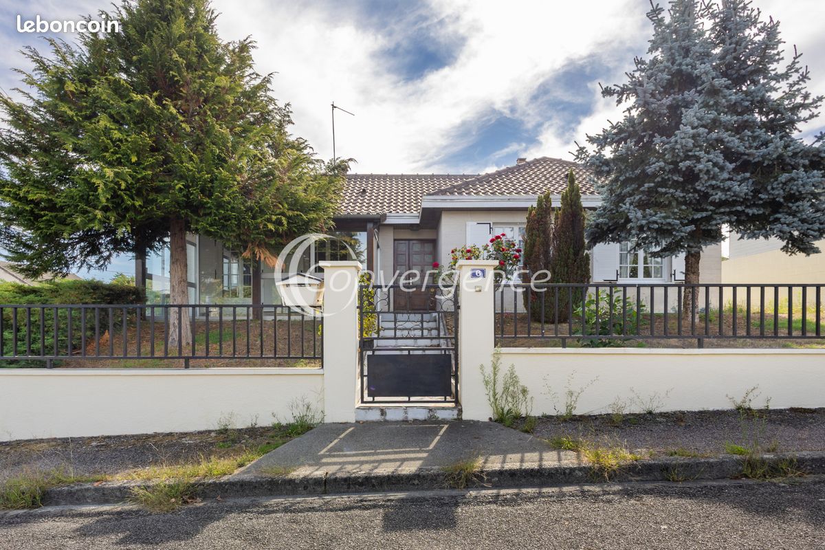 Maison 5 pièces 98 m² · à Saint-Junien · 98 m² · 160 000 €