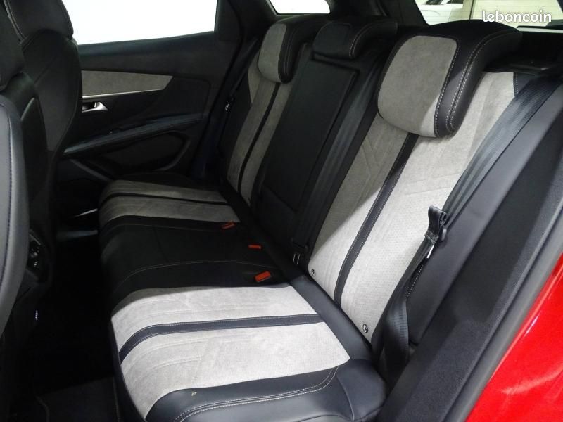 Peugeot 3008 HYBRID 225ch GT Pack e-EAT8 (image 9)