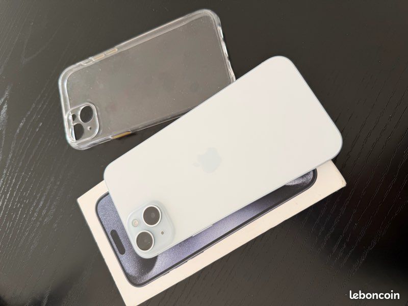 Iphone 15 plus 128g avec coque boite et fil de chargement (image 5)