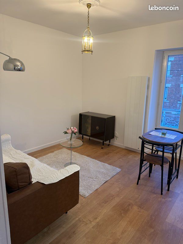 Appartement 2 pièces 24 m² · à Melun · 24 m² · 850 €