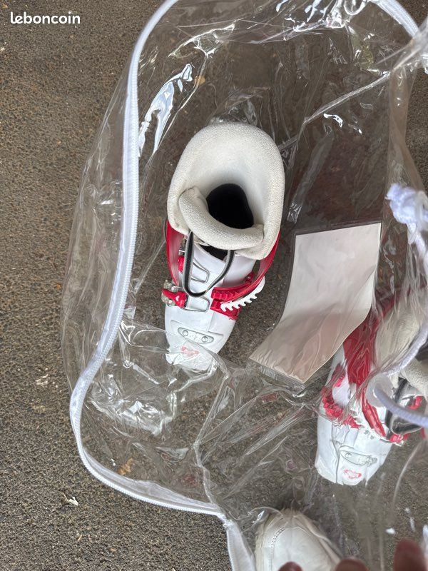 Vends chaussures de ski enfant 33-34 (image 5)