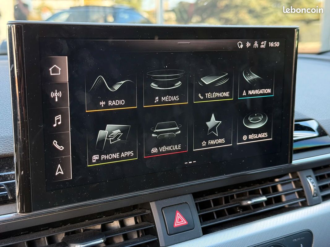 Audi A5 40 TDI quattro Avus Pack S-line / entretien Audi / Attelage électrique + toit ouvrant (image 26)