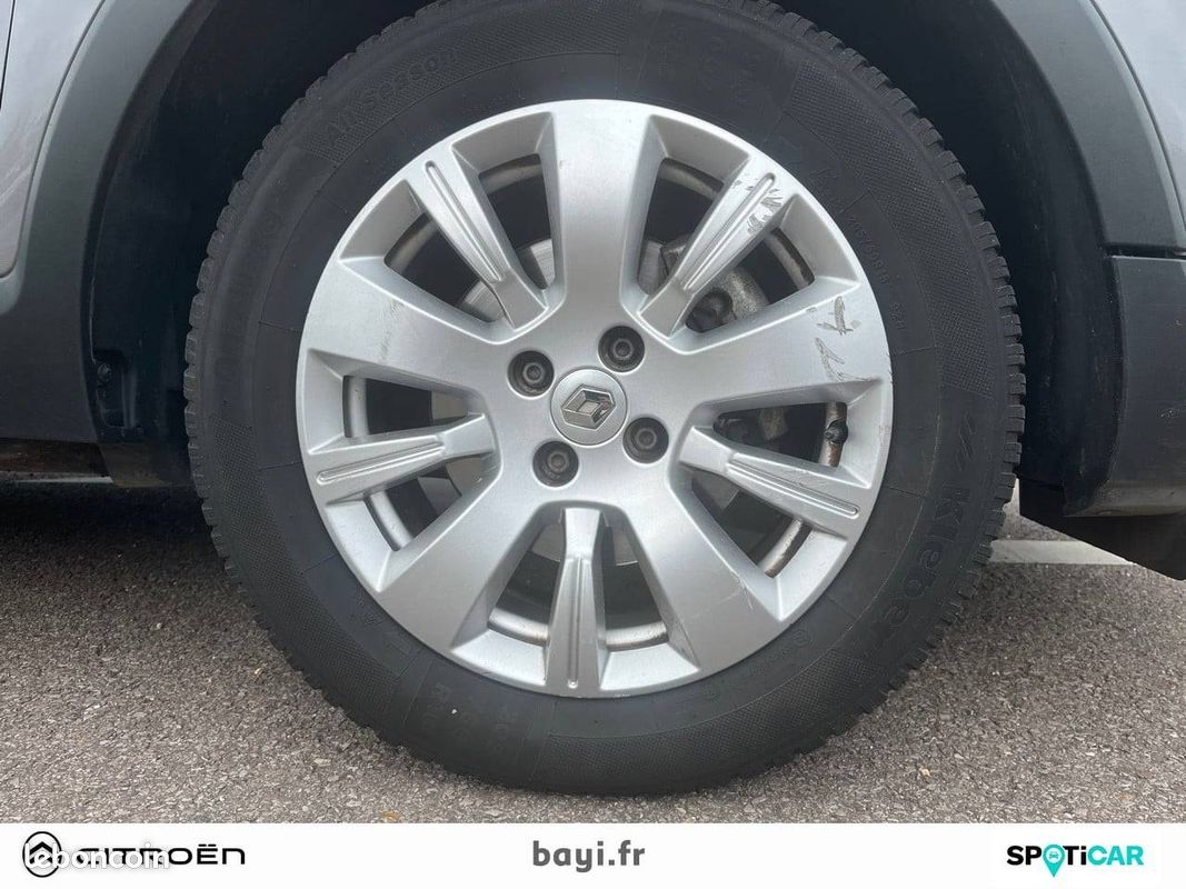 RENAULT Captur dCi 90 Energy S&S eco² Zen (image 11)