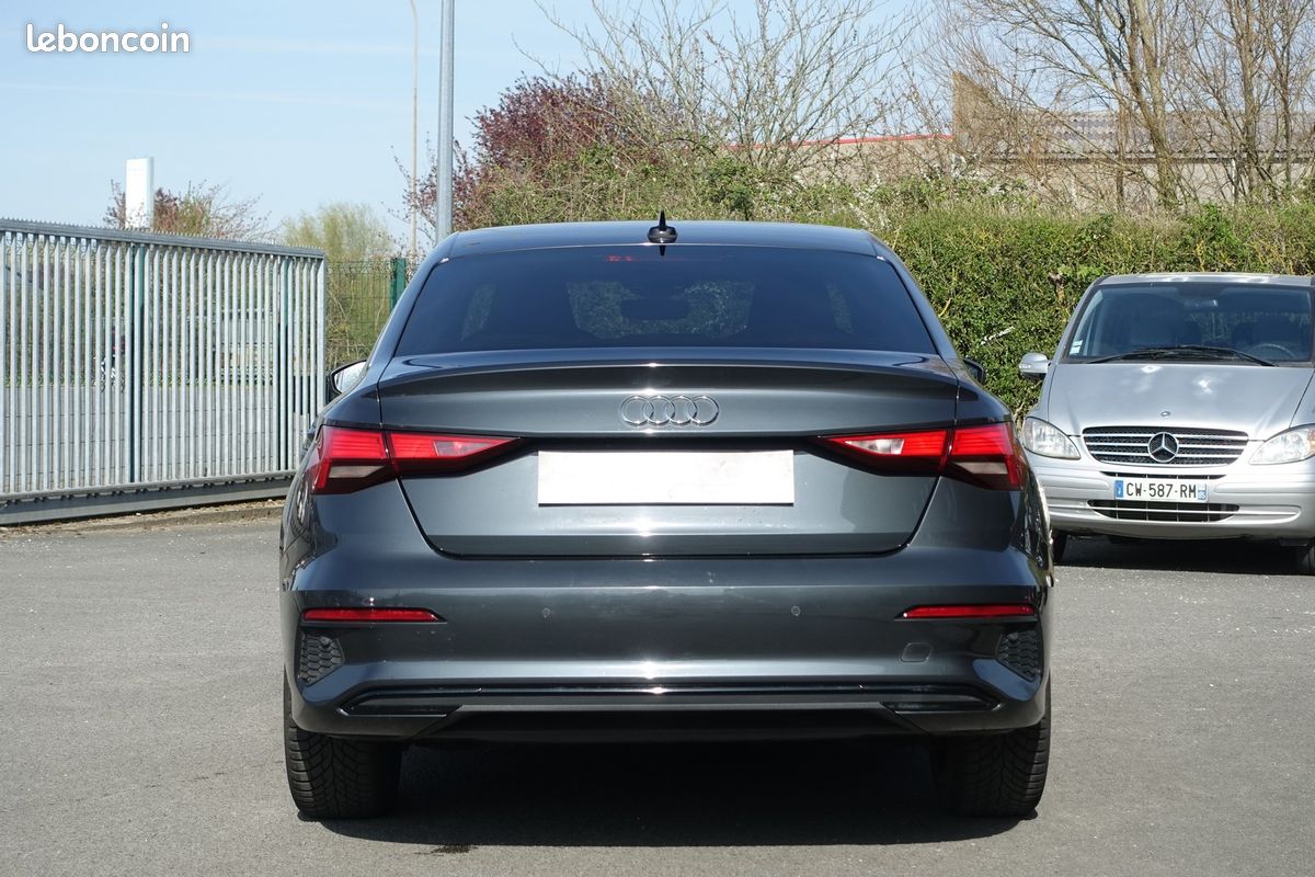 A3 Berline 30 Tfsi Virtual cockpit/Sièges sport chauffant/GPS Europe/Carplay/LED/1*Main/Garantie 12 Mois (image 4)
