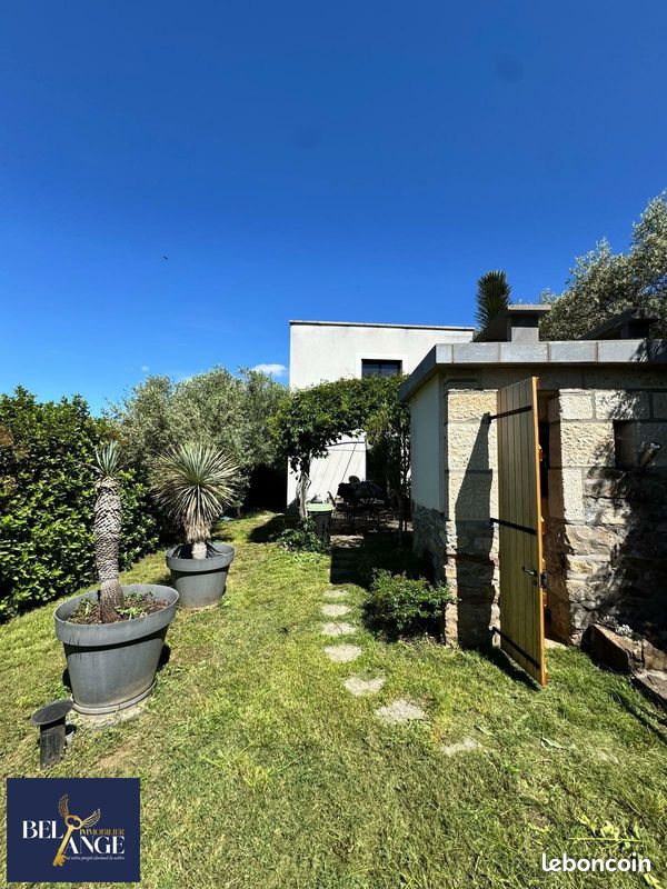Maison 2 pièces 32 m² · aux Vans · 32 m² · 155 000 €