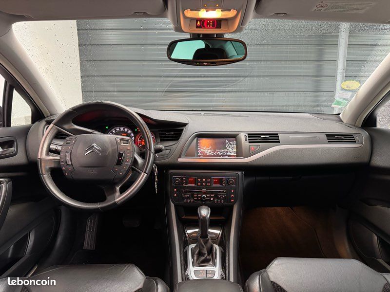 Citroen C5 2.2 HDI 204 ch Hydractive • EXCLUSIVE • BVA6 (image 3)