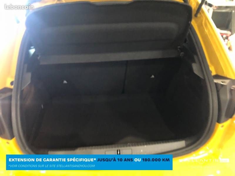 Peugeot 208 PureTech 100 S&S EAT8 Style (image 6)