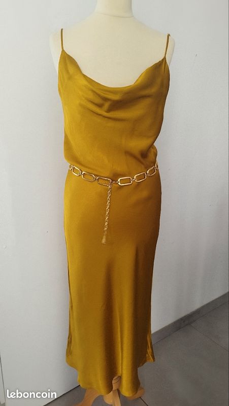Robe jaune dorée Zara taille S (image 5)