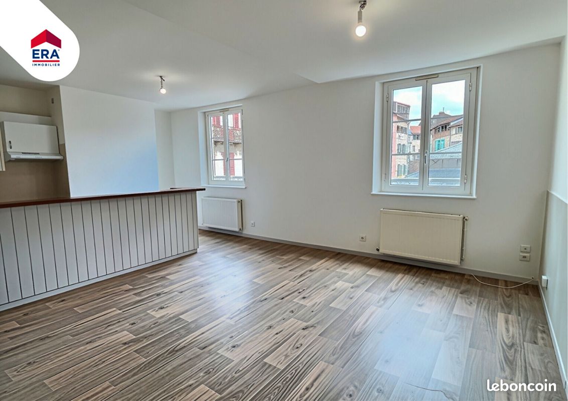 Appartement 2 pièces 51 m² · à Figeac · 51 m² · 552 €/mois