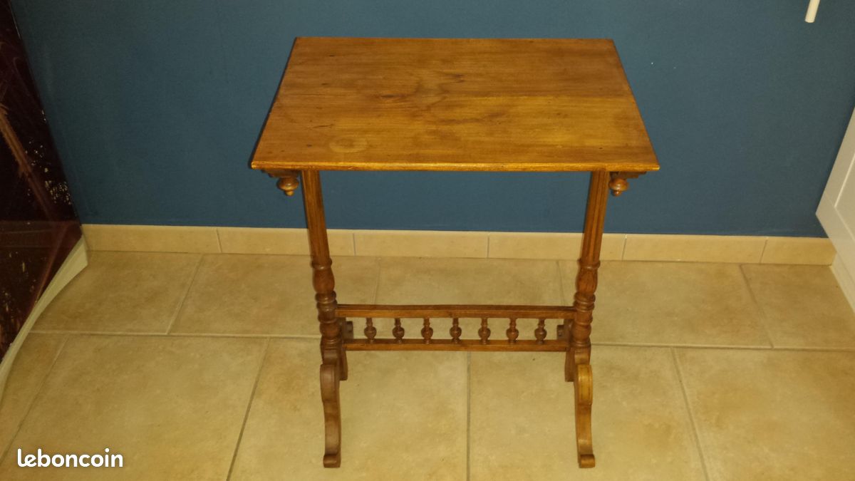 Table d'appoint (image 2)