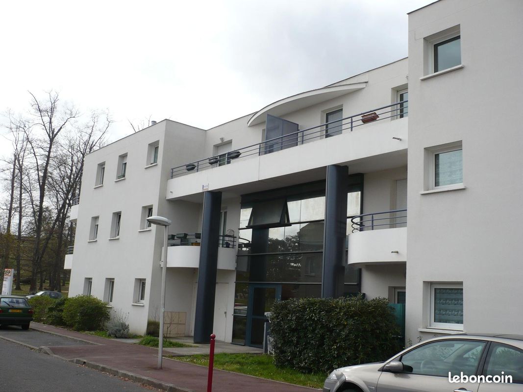 Appartement 1 pièce 29 m² · à Pessac · 29 m² · 523 €/mois