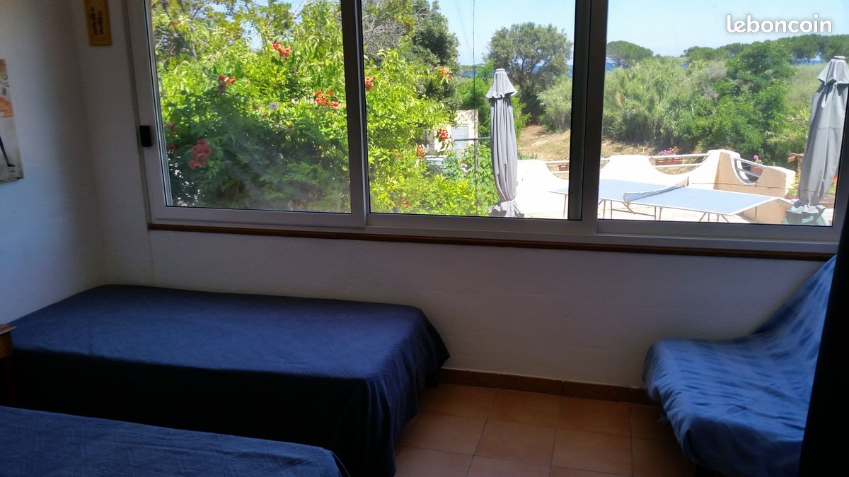 Villa bord de mer située à la marine de Bravone (image 9)