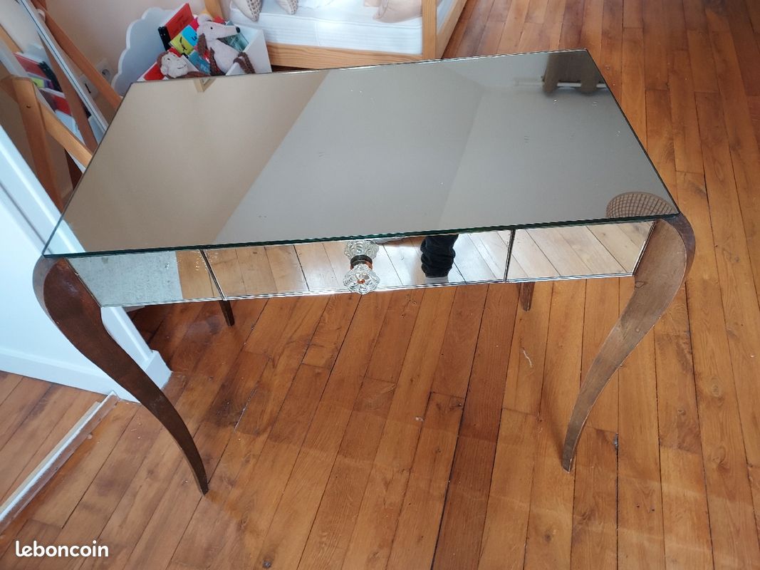 Coiffeuse en verre et bois (image 1)