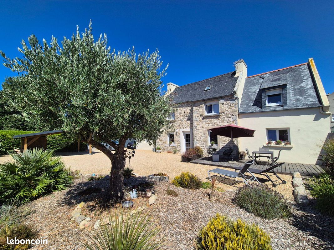 Maison 6 pièces 114 m² · à Santec · 114 m² · 428 400 €