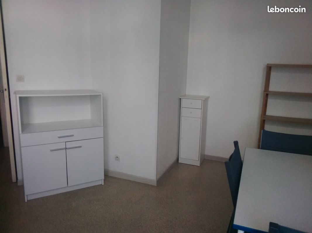 Appartement 1 pièce 16 m² · à Besançon · 16 m² · 490 €