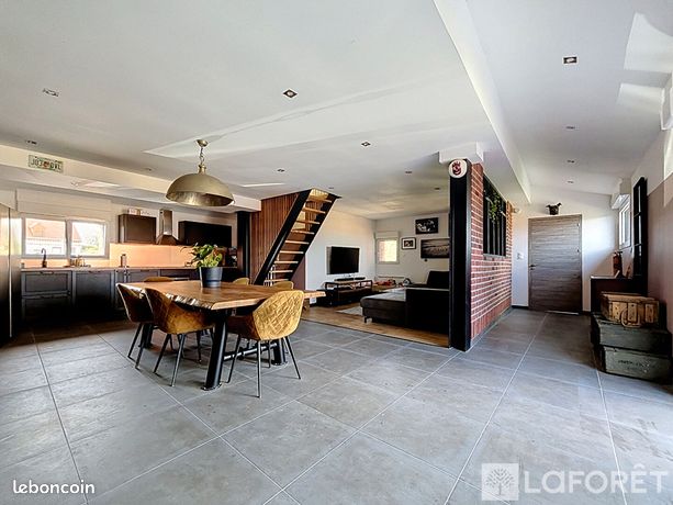 Maison 5 pièces 106 m²