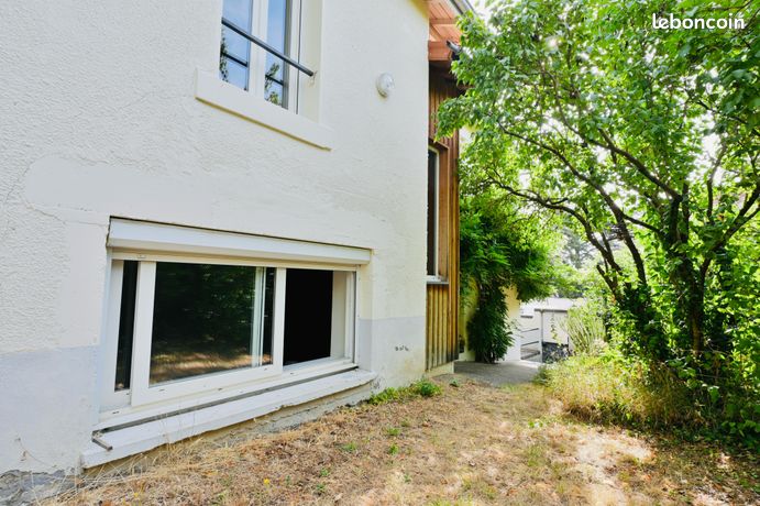 Maison six pièces au centre de Chamalières