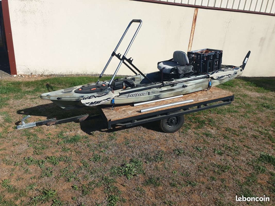 Kayak (image 2)