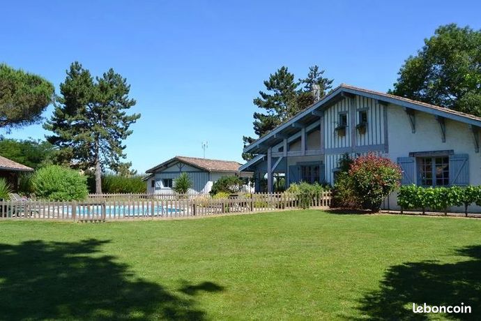 Maison 6 pièces 180 m²