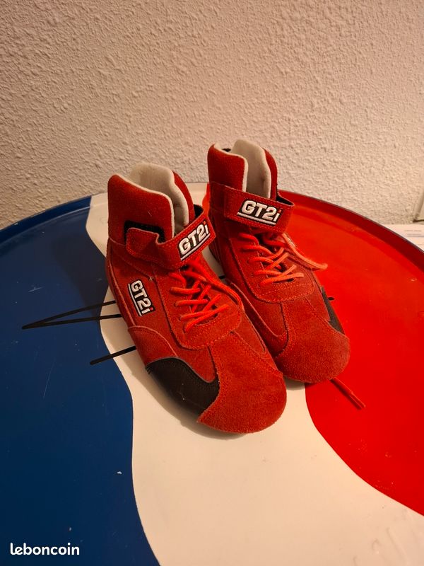 Chaussure de rallye (image 1)