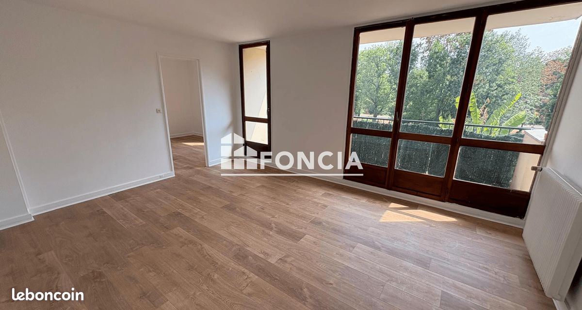 Appartement 4 pièces 77 m² · à Brunoy · 77 m² · 1 209 €/mois