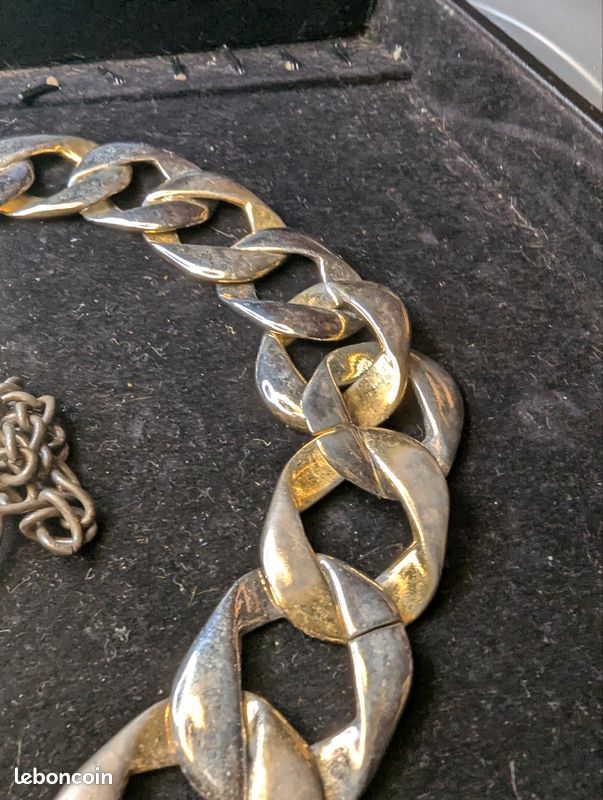 Lot De Bijoux Anciens / Vintage / Fantaisie - Colliers Et Autres - Occasion - Multicolore