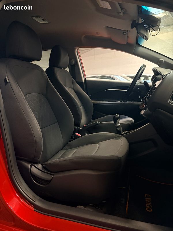 Kia rio 1.4 crdi 90 uefa euro 2016 (image 13)