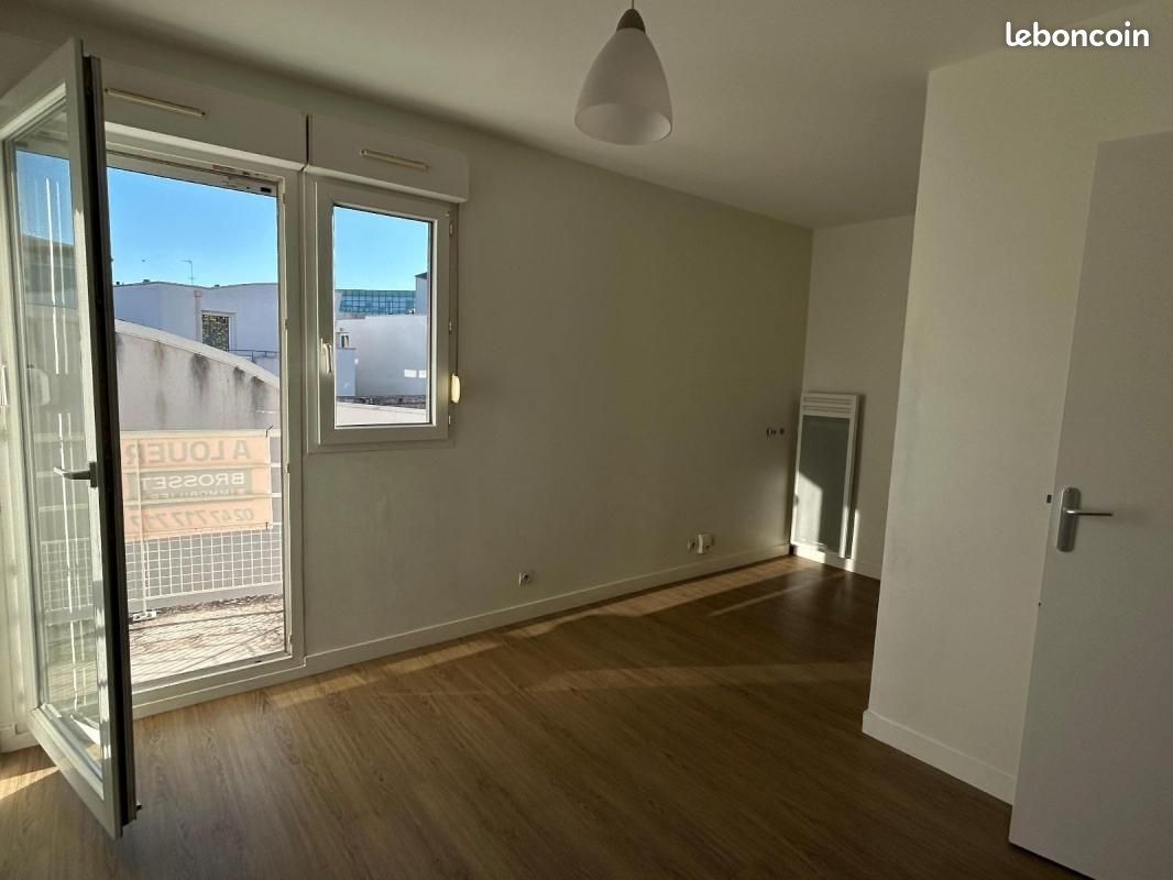 Appartement 1 pièce 18 m² · à Tours · 18 m² · 480 €/mois