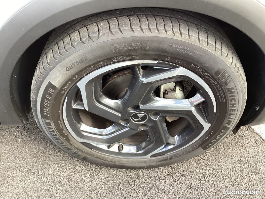 DS DS 3 CROSSBACK Grand Chic 130 CV ESSENCE BOITE AUTO (image 12)