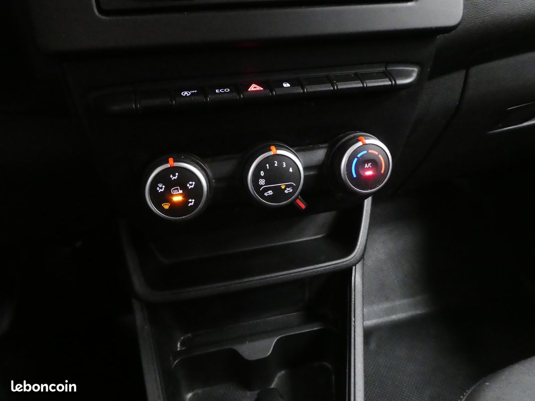 Renault EXPRESS VAN 1.5 BLUE DCI 95CH CONFORT (image 19)