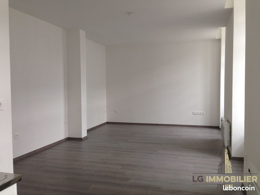 Appartement 3 pièces 65 m² · à Amiens · 65 m² · 965 €