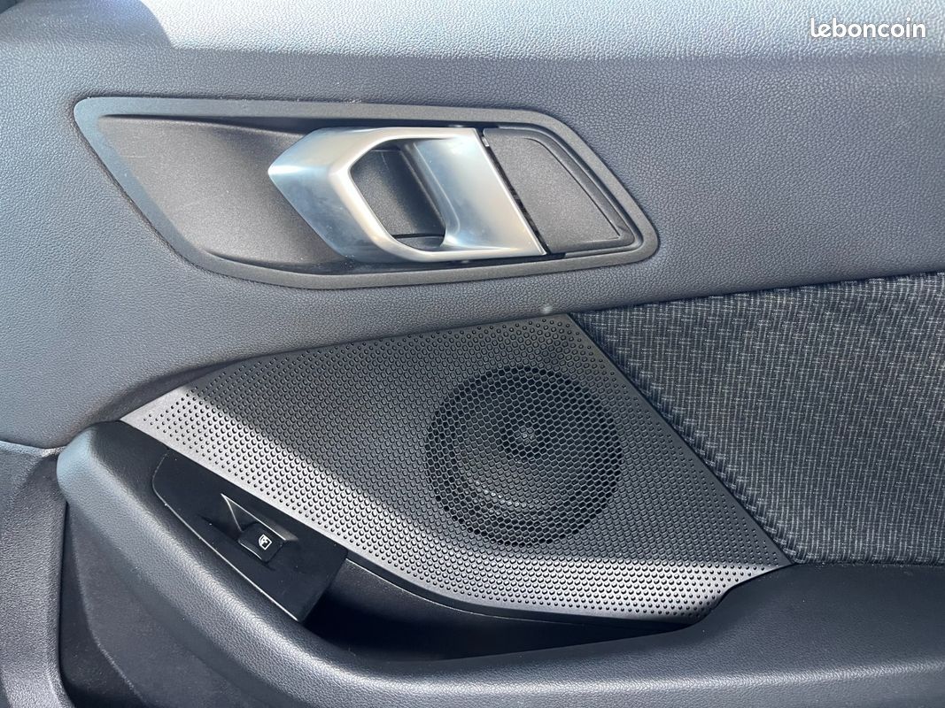 BMW SERIE 1 F40 118i 140 ch DKG7 Business Design (image 20)