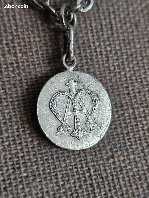 MÉDAILLE RELIGIEUSE CATHOLIQUE vintage en métal EUR 4,99 - PicClick FR