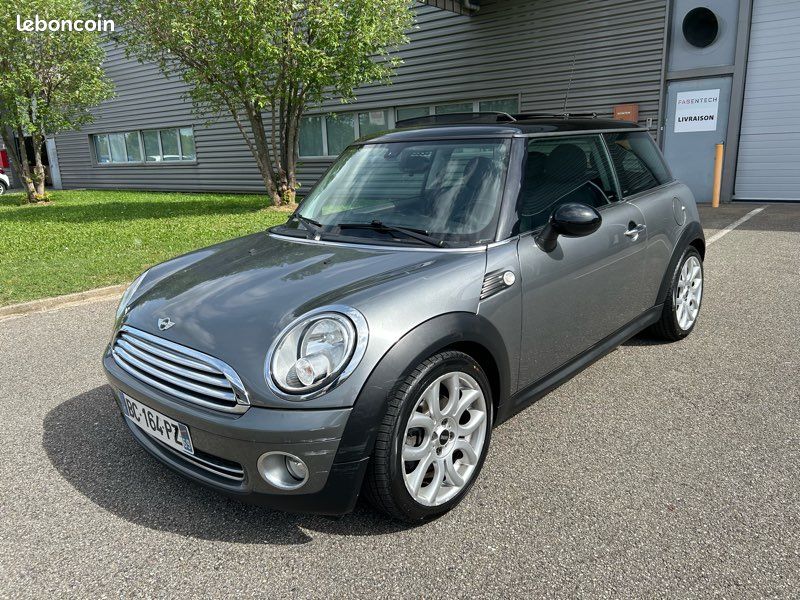 Mini Cooper 1.6 À 2690 (image 1)