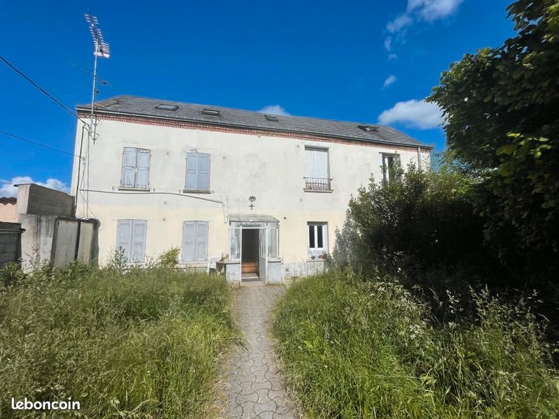 Immeuble 6 pièces 225 m² · à Chartres · 225 m² · 556 500 €
