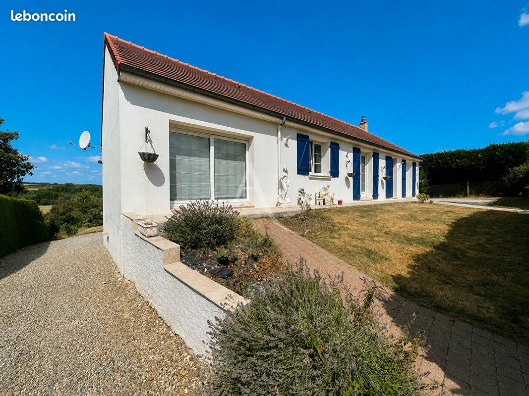 Maison 10 pièces 198 m² · à Gournay-en-Bray · 198 m² · 277 000 €