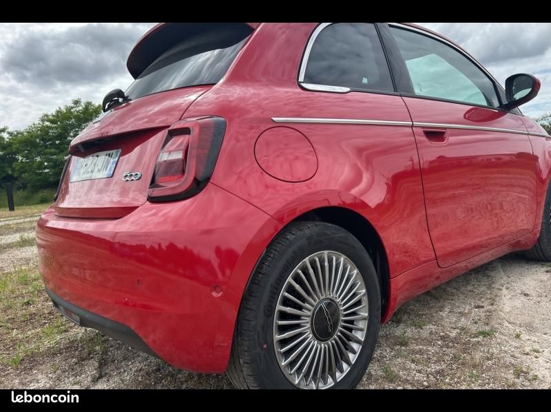 Fiat 500 e 95ch (RED) MY25 (image 22)