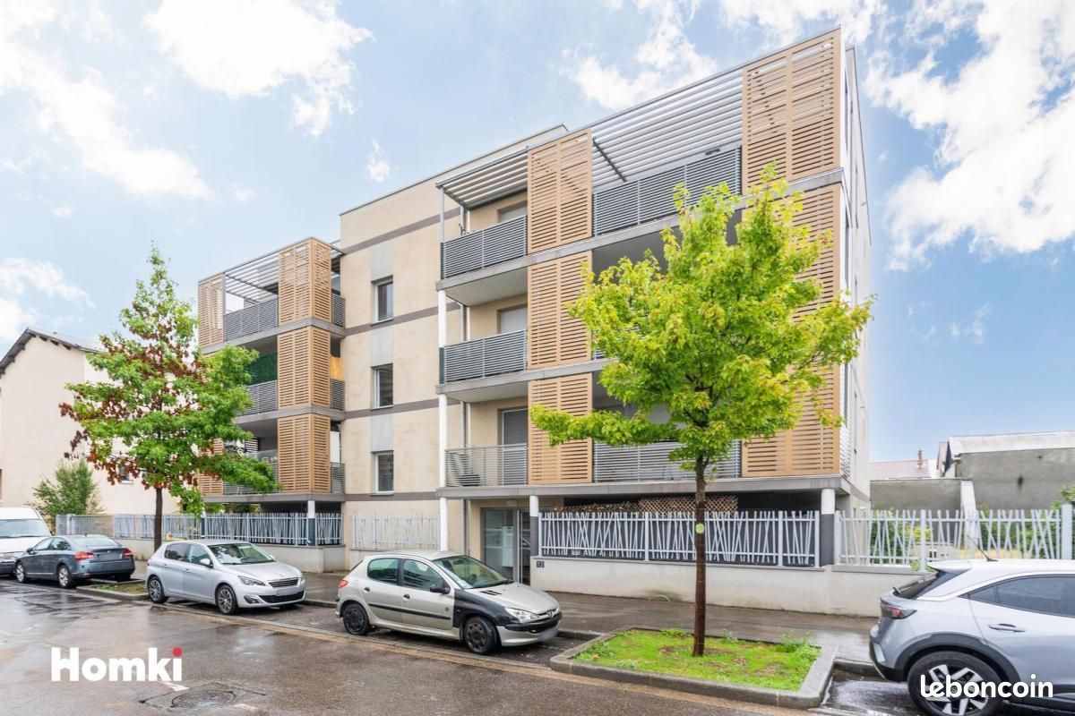 Appartement 4 pièces 81 m² · à Saint-Fons · 81 m² · 245 000 €