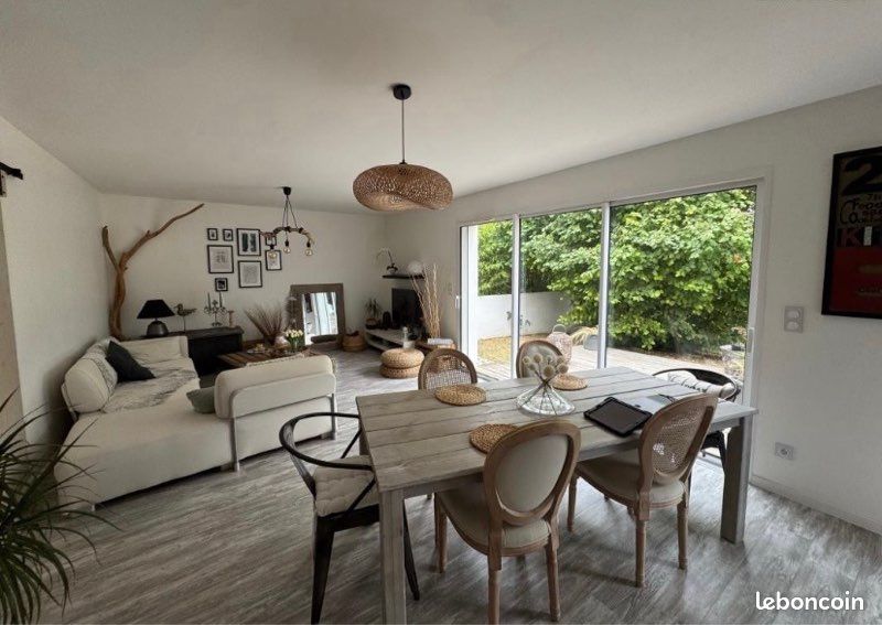 Maison 3 pièces 96 m² · à Ferrières · 96 m² · 1 100 €/mois