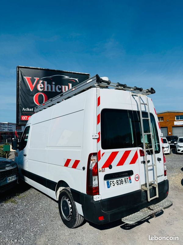 RENAULT MASTER Fg L2H2 2.3 Blue dCi 135ch Confort Euro6 13330EHT tva recup (image 4)