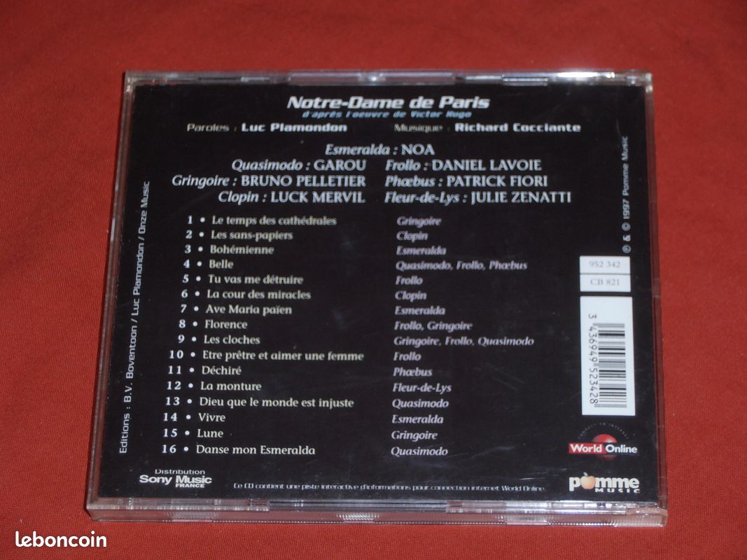 Lot 4 CD variété Française : Les Enfoirés/Notre Dame de Paris/Emilie Jolie/Julien Clerc (image 11)
