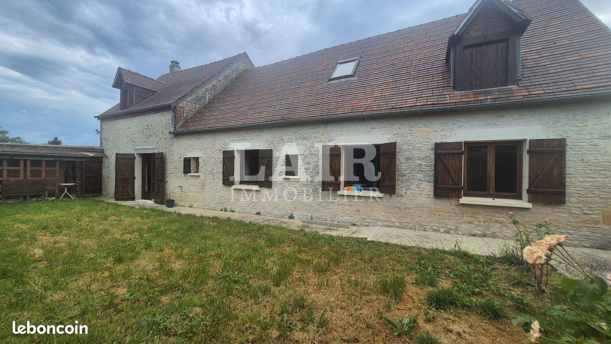 Maison 3 pièces 111 m² · à Sées · 111 m² · 159 450 €