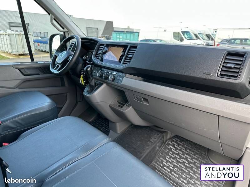 Volkswagen Crafter FOURGON VAN 35 L3H3 2.0 TDI 177 CH BVA BUSINESS (image 11)