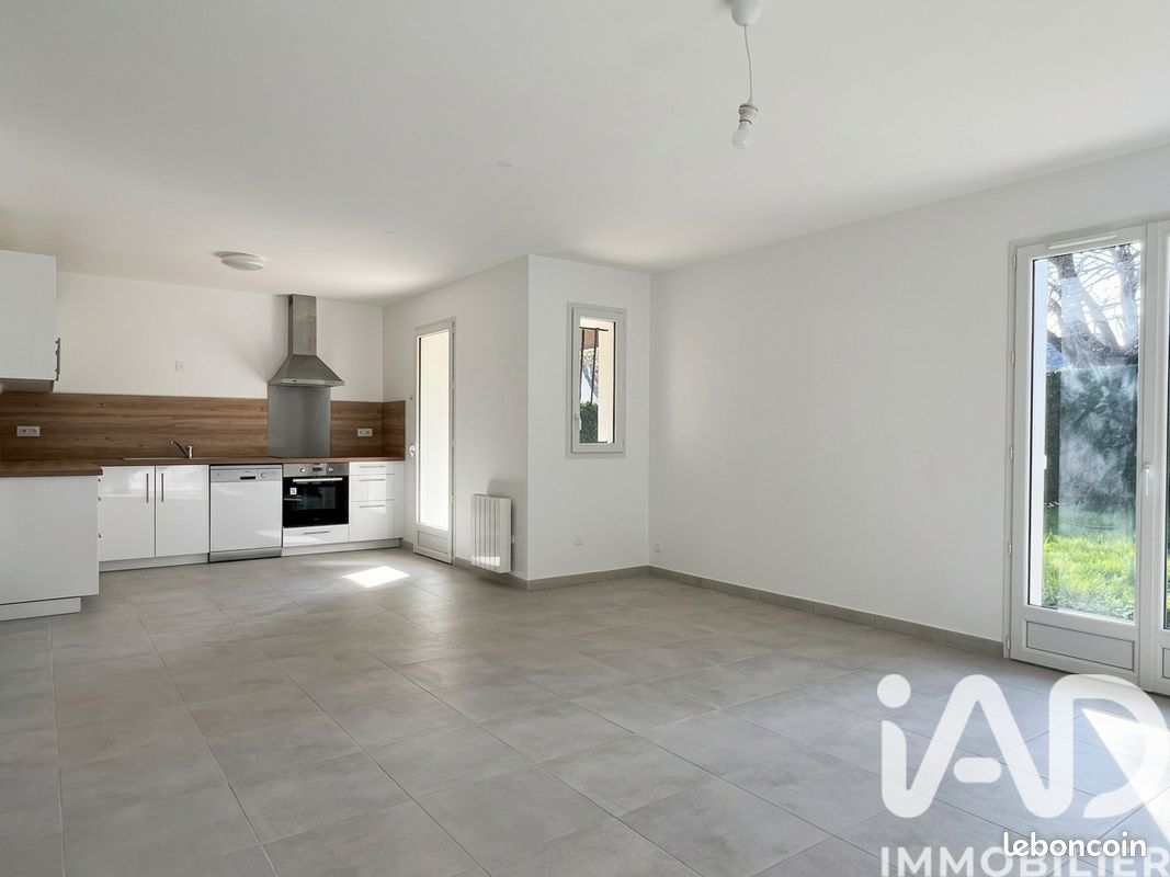Maison 5 pièces 94 m² · à Breteil · 94 m² · 271 000 €