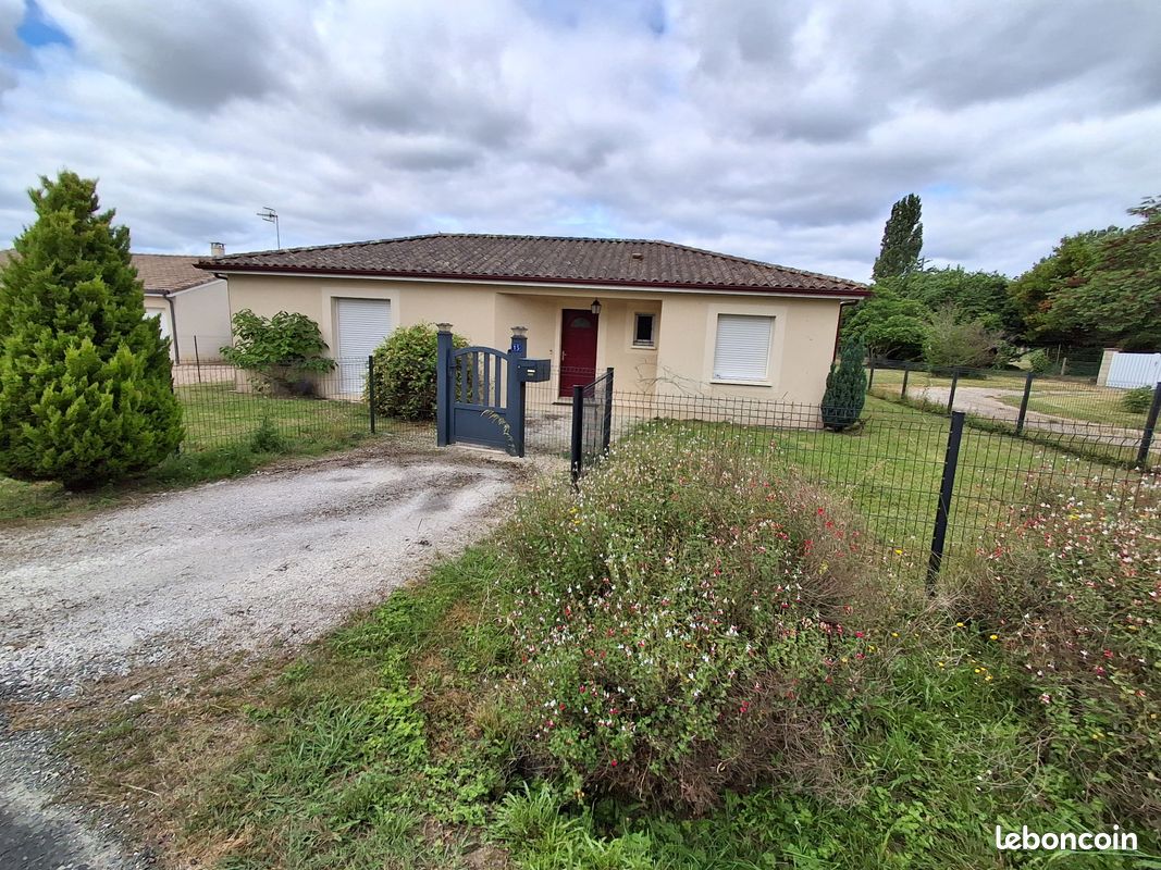 Maison 5 pièces 115 m² · à Saint-Front-de-Pradoux · 115 m² · 200 000 €