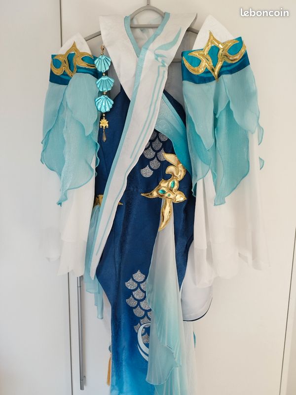 Cosplay Genshin Impact Madame Ping taille M (image 1)