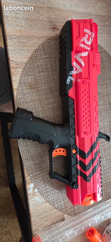Lot de nerf et accessoires (image 13)